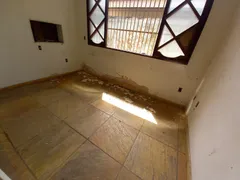 Casa com 3 Quartos à venda, 500m² no Jabour, Vitória - Foto 17