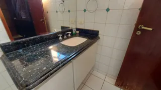 Casa de Condomínio com 4 Quartos à venda, 428m² no Jardins Viena, Aparecida de Goiânia - Foto 19