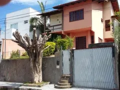 Casa com 4 Quartos para alugar, 150m² no Praia dos Amores, Balneário Camboriú - Foto 1