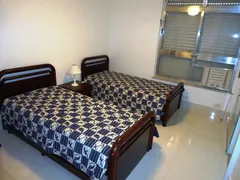 Apartamento com 4 Quartos para alugar, 190m² no Praia das Pitangueiras, Guarujá - Foto 24