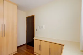 Sobrado com 3 Quartos à venda, 225m² no Água Verde, Curitiba - Foto 38