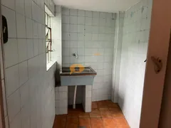 Casa com 2 Quartos para alugar, 70m² no Vila Brasílio Machado, São Paulo - Foto 11