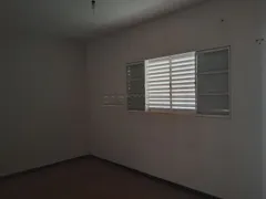 Casa com 4 Quartos para alugar, 239m² no Vila Sedenho, Araraquara - Foto 9