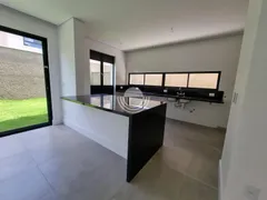 Casa de Condomínio com 3 Quartos à venda, 200m² no Sousas, Campinas - Foto 9