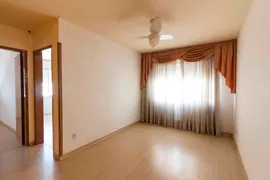 Apartamento com 2 Quartos à venda, 60m² no São Sebastião, Porto Alegre - Foto 1