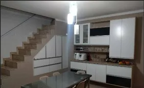 Sobrado com 3 Quartos à venda, 310m² no Vila Tibirica, Santo André - Foto 2