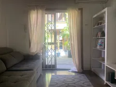 Apartamento com 2 Quartos à venda, 61m² no Jardim do Salso, Porto Alegre - Foto 1