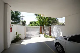 Apartamento com 2 Quartos à venda, 67m² no Jardim do Salso, Porto Alegre - Foto 7