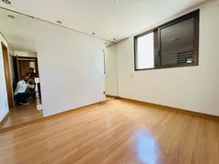 Apartamento com 3 Quartos à venda, 165m² no Castelo, Belo Horizonte - Foto 11