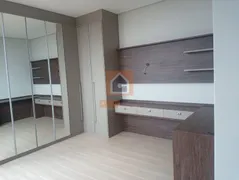 Apartamento com 3 Quartos para alugar, 167m² no Centro, Ponta Grossa - Foto 18