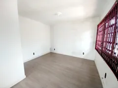 Casa Comercial com 3 Quartos para alugar, 230m² no Centro, Gravataí - Foto 16