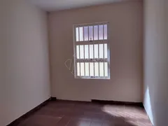 Casa com 1 Quarto para alugar, 150m² no Vila Santana, Araraquara - Foto 4