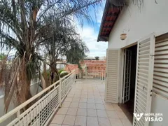 Casa com 3 Quartos à venda, 171m² no Olinda, Uberaba - Foto 2