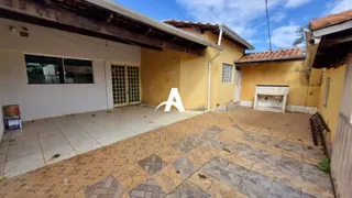 Casa com 3 Quartos à venda, 108m² no Alto Umuarama, Uberlândia - Foto 9