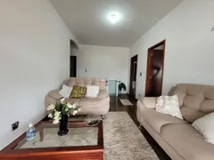 Casa com 4 Quartos à venda, 228m² no Caiçaras, Belo Horizonte - Foto 4