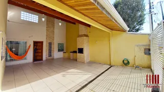 Casa de Vila com 3 Quartos à venda, 150m² no Campo Comprido, Curitiba - Foto 2
