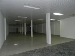 Loja / Salão / Ponto Comercial para alugar, 266m² no Vila Veranópolis, Cachoeirinha - Foto 2