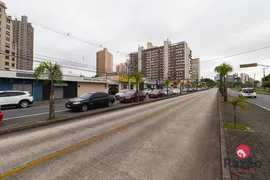 Loja / Salão / Ponto Comercial para alugar, 32m² no Cristo Rei, Curitiba - Foto 10