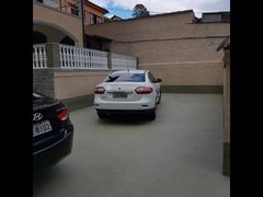 Casa com 4 Quartos à venda, 240m² no Bingen, Petrópolis - Foto 2