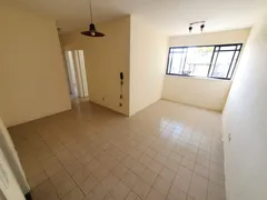 Apartamento com 3 Quartos à venda, 61m² no Cajazeiras, Fortaleza - Foto 2