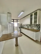 Apartamento com 3 Quartos para alugar, 197m² no Treze de Julho, Aracaju - Foto 11