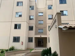 Apartamento com 2 Quartos para alugar, 52m² no Setor Araguaia, Aparecida de Goiânia - Foto 13