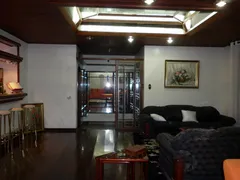 Sobrado com 3 Quartos à venda, 430m² no Tristeza, Porto Alegre - Foto 1