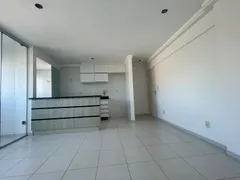 Apartamento com 2 Quartos à venda, 58m² no Jardim das Esmeraldas, Goiânia - Foto 2