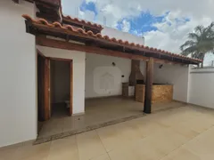 Casa com 3 Quartos à venda, 300m² no Vigilato Pereira, Uberlândia - Foto 28