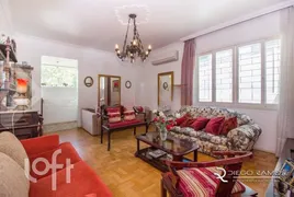 Casa com 3 Quartos à venda, 250m² no Três Figueiras, Porto Alegre - Foto 2