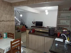 Casa com 2 Quartos à venda, 182m² no Jardim Wanel Ville IV, Sorocaba - Foto 2