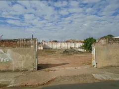 Terreno / Lote / Condomínio à venda, 1799m² no Vila Prado, São Carlos - Foto 1