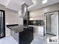 Casa de Condomínio com 3 Quartos à venda, 216m² no Condomínio Village La Montagne, São José do Rio Preto - Foto 4