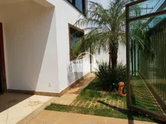 Casa com 4 Quartos à venda, 324m² no Sao Pedro, Sete Lagoas - Foto 1