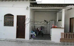 Casa com 3 Quartos à venda, 190m² no Vila Tupi, Praia Grande - Foto 16