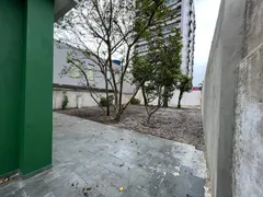 Casa com 7 Quartos para alugar, 480m² no Vila Matias, Santos - Foto 18