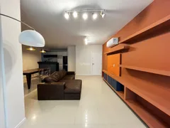 Apartamento com 4 Quartos para alugar, 136m² no Campeche, Florianópolis - Foto 4