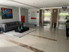 Apartamento com 2 Quartos para alugar, 72m² no Meireles, Fortaleza - Foto 2