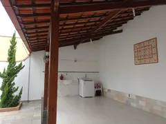 Casa com 3 Quartos à venda, 220m² no Xangri-lá, Contagem - Foto 20