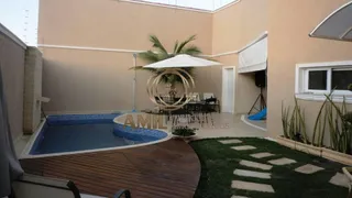 Sobrado com 4 Quartos para alugar, 250m² no Loteamento Villa Branca, Jacareí - Foto 1