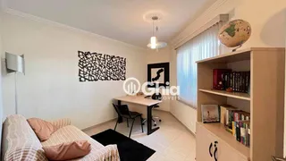 Casa de Condomínio com 3 Quartos à venda, 307m² no Condominio Residencial Terras do Caribe, Valinhos - Foto 11