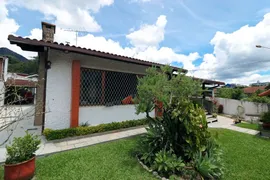 Casa com 4 Quartos à venda, 159m² no Carlos Guinle, Teresópolis - Foto 3
