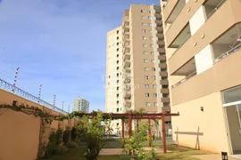 Apartamento com 2 Quartos à venda, 63m² no Vila Bosque, Maringá - Foto 13