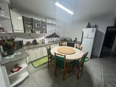 Casa com 4 Quartos à venda, 195m² no Aventureiro, Joinville - Foto 16