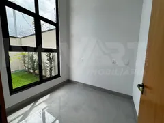 Casa com 4 Quartos à venda, 196m² no Moinho dos Ventos, Goiânia - Foto 3