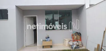 Casa com 3 Quartos à venda, 110m² no Parque Xangri La, Contagem - Foto 1