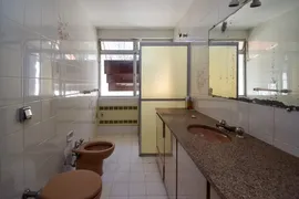Casa com 1 Quarto à venda, 405m² no Tarumã, Curitiba - Foto 41