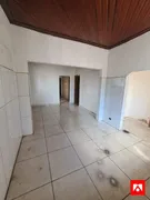 Casa com 3 Quartos à venda, 191m² no Centro, Santa Bárbara D'Oeste - Foto 2