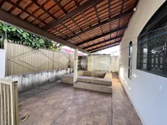 Casa com 5 Quartos à venda, 233m² no Aeroviário, Goiânia - Foto 3