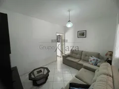 Casa com 3 Quartos à venda, 109m² no Jardim Siesta, Jacareí - Foto 3